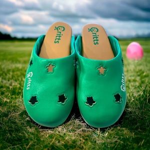 Critts Green Turtle Y2K Clog Sandal Size 10